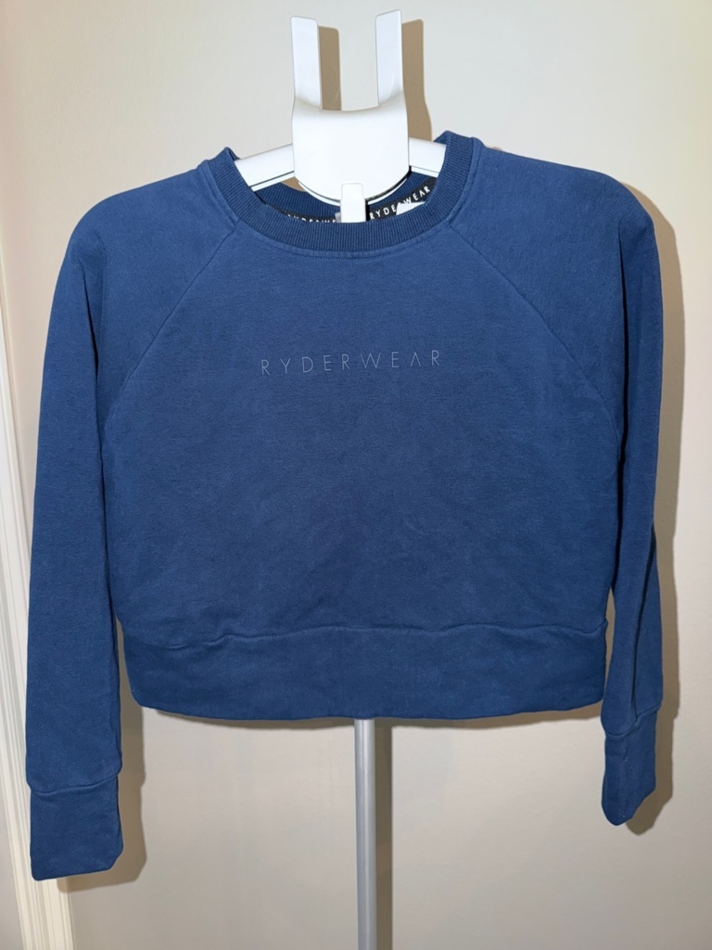 Ryderwear Deep Blue crop sweatshirt